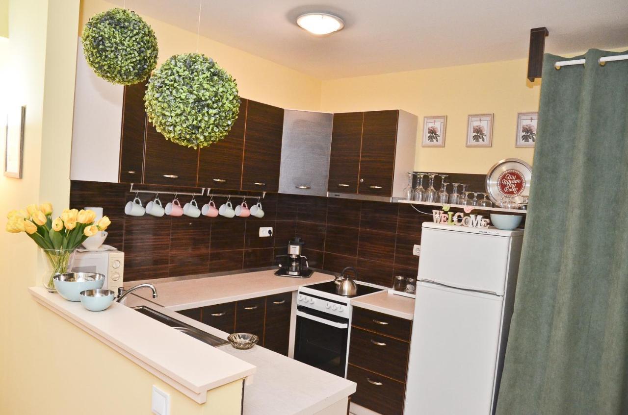 Happy Apartman Hajdúszoboszló Εξωτερικό φωτογραφία