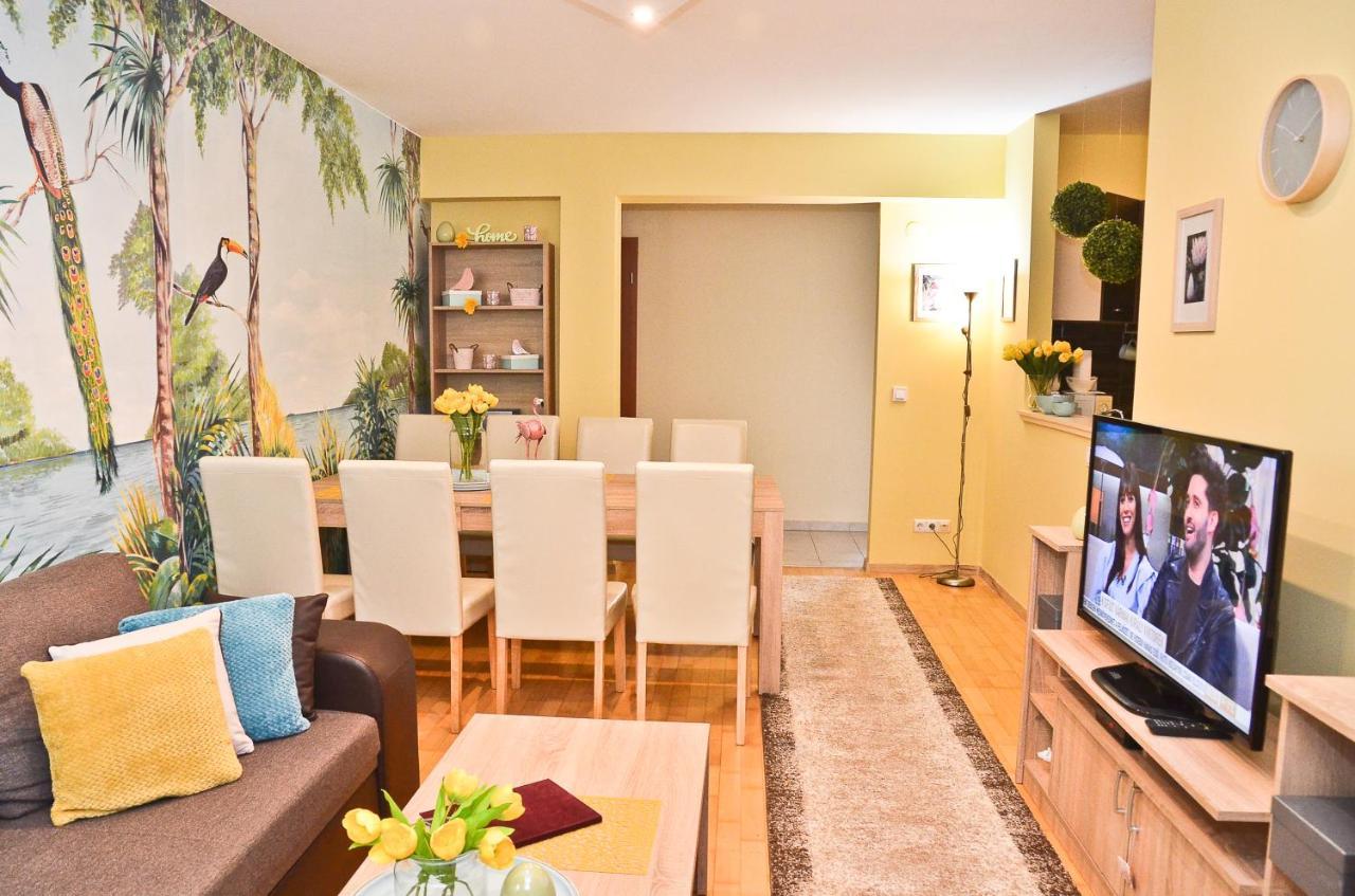 Happy Apartman Hajdúszoboszló Εξωτερικό φωτογραφία